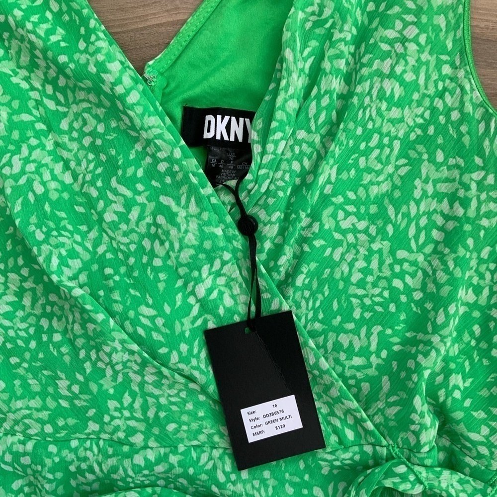DKNY Floral Green & White Chiffon Tie Dress - Picture 5 of 9